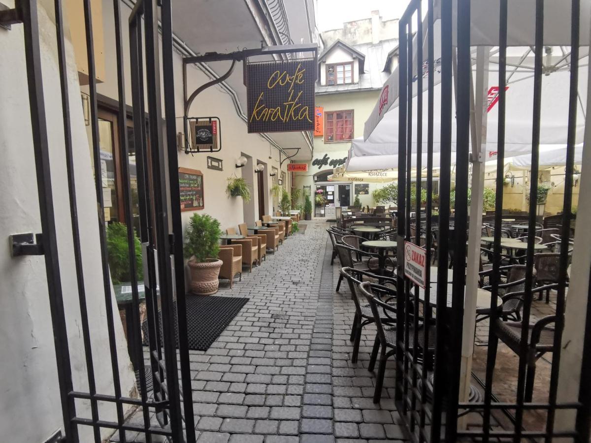 Jacuzzi Apartment Main Square Краков Экстерьер фото
